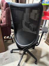 Load image into Gallery viewer, HON Meshback Office Chair
