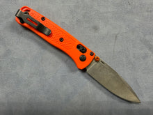 Load image into Gallery viewer, Benchmade Mini Bugout 533 Orange