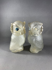 2 Avon Vintage Snowy Owl Moonwind Powder Sachet Glass Bottles
