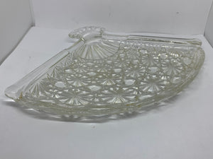 Avon Vintage Glass Soap Dish Candy Plate Shell Shape