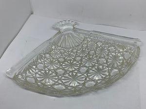 Avon Vintage Glass Soap Dish Candy Plate Shell Shape