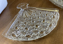 Load image into Gallery viewer, Avon Vintage Glass Soap Dish Candy Plate Shell Shape