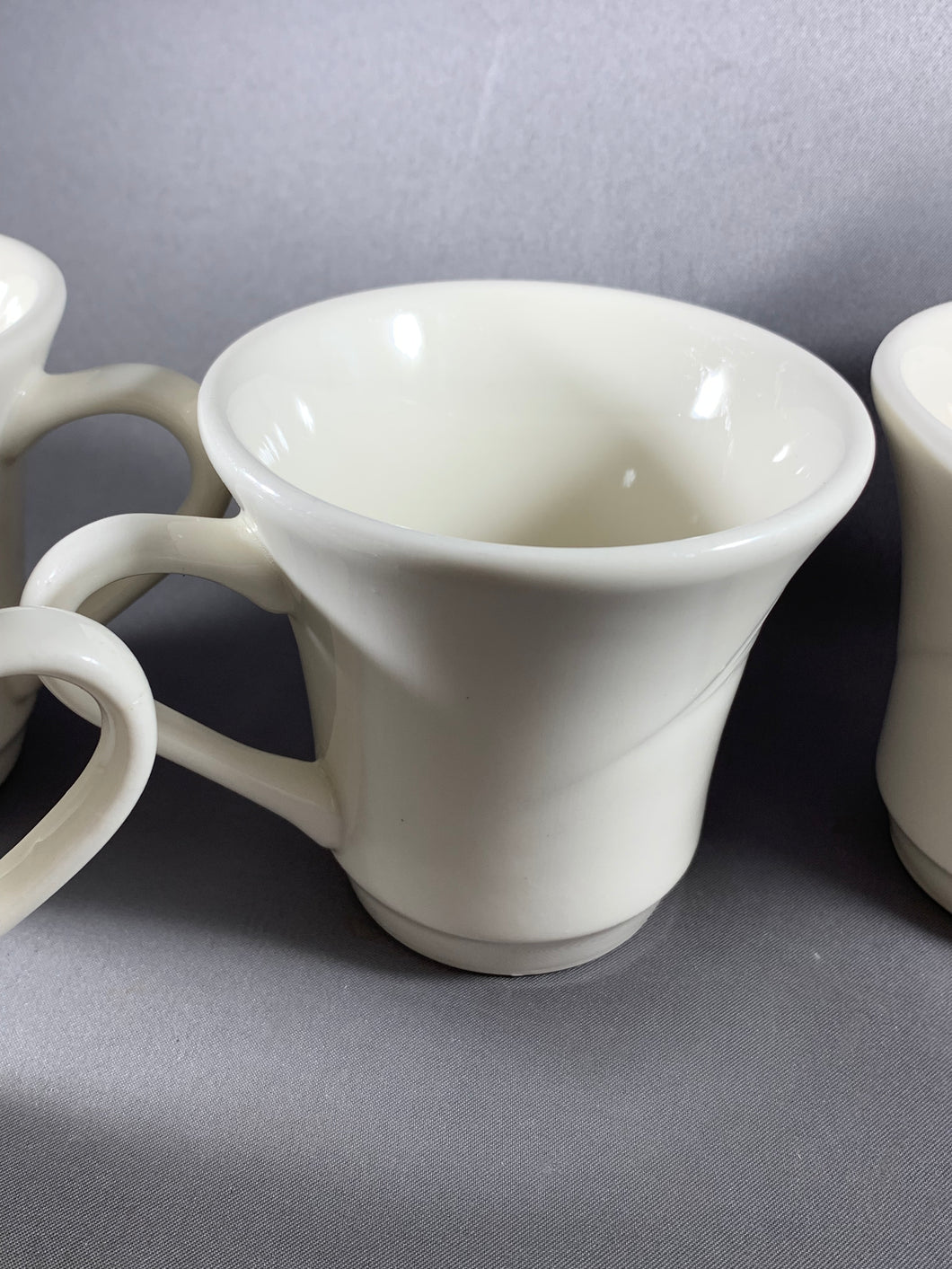 4 Oneida 0006M White China Espresso Cups Porcelain Coffee Mugs 6oz