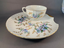 Load image into Gallery viewer, 4 Sets Vintage Porcelain China Tea Cup and 8&quot; Saucer Shell Gold Trim Floral Japan