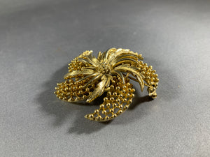 Lisner Gold Tone Flower Brooch Vintage