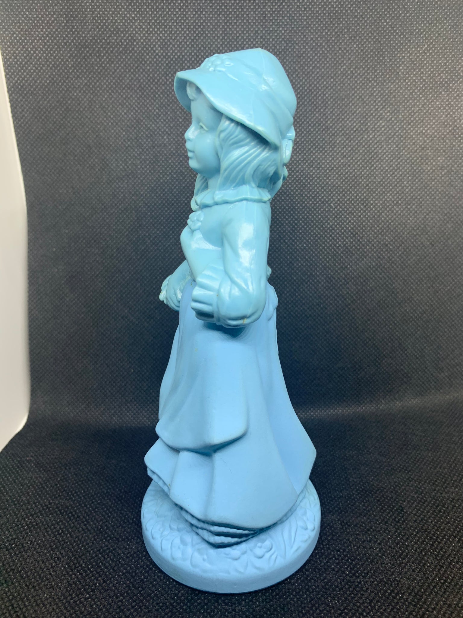 Avon Vintage Bottle Little Girl Blue Unforgettable Cologne Stews