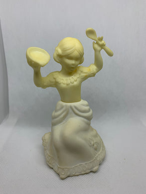 Avon Vintage Bottle Little Miss Muffet Sweet Honesty Cologne Decanter
