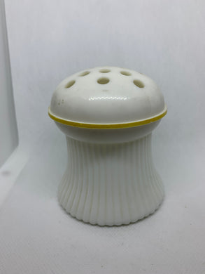 Avon Buttercup Flower Holder Imperial Garden Skin Softener Vintage Bottle