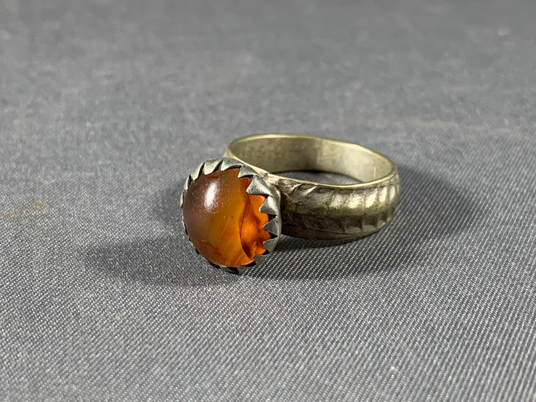 Tibetan Ring Old Carnelian Inlay Silver Metal Jewelry Size 7