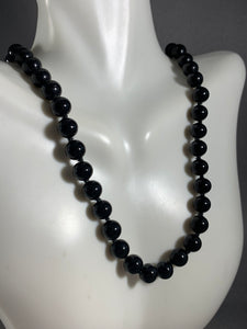 Vintage Monet Black & Gold Tone Necklace 15-17 Inch