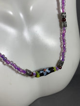 Load image into Gallery viewer, Vintage Necklace Purple Heart Glass Beads 16 Inch