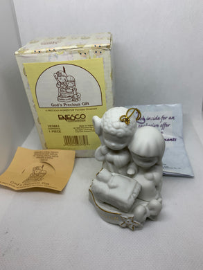 Precious Moments Porcelain Ornament God's Precious Gift Nativity 1996