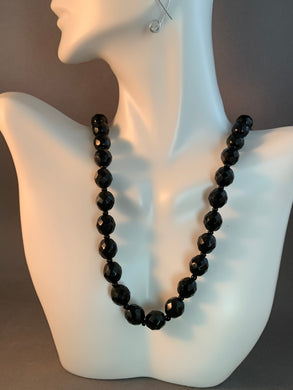 Vintage Black Faceted Glass Beads Necklace 17 Inch