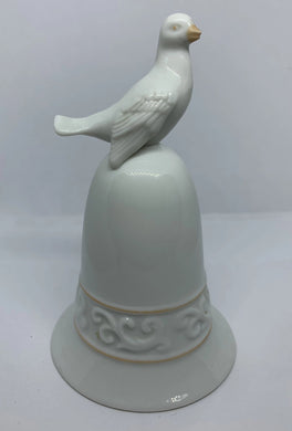 Vintage Avon Dove Porcelain China Bell Tapestry Collection 1981