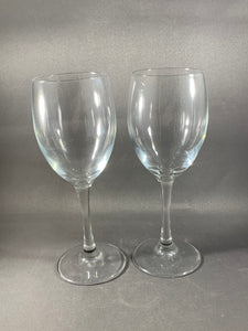 2 Anchor Hawking Florentine Wine Glasses 8.5 OZ