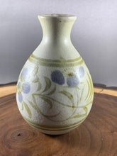 Load image into Gallery viewer, Vintage Floral Porcelain Vase 4.5 Inch
