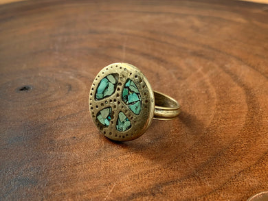 Tibetan Peace Ring Turquoise Inlay Metal Repousse Jewelry Size 7